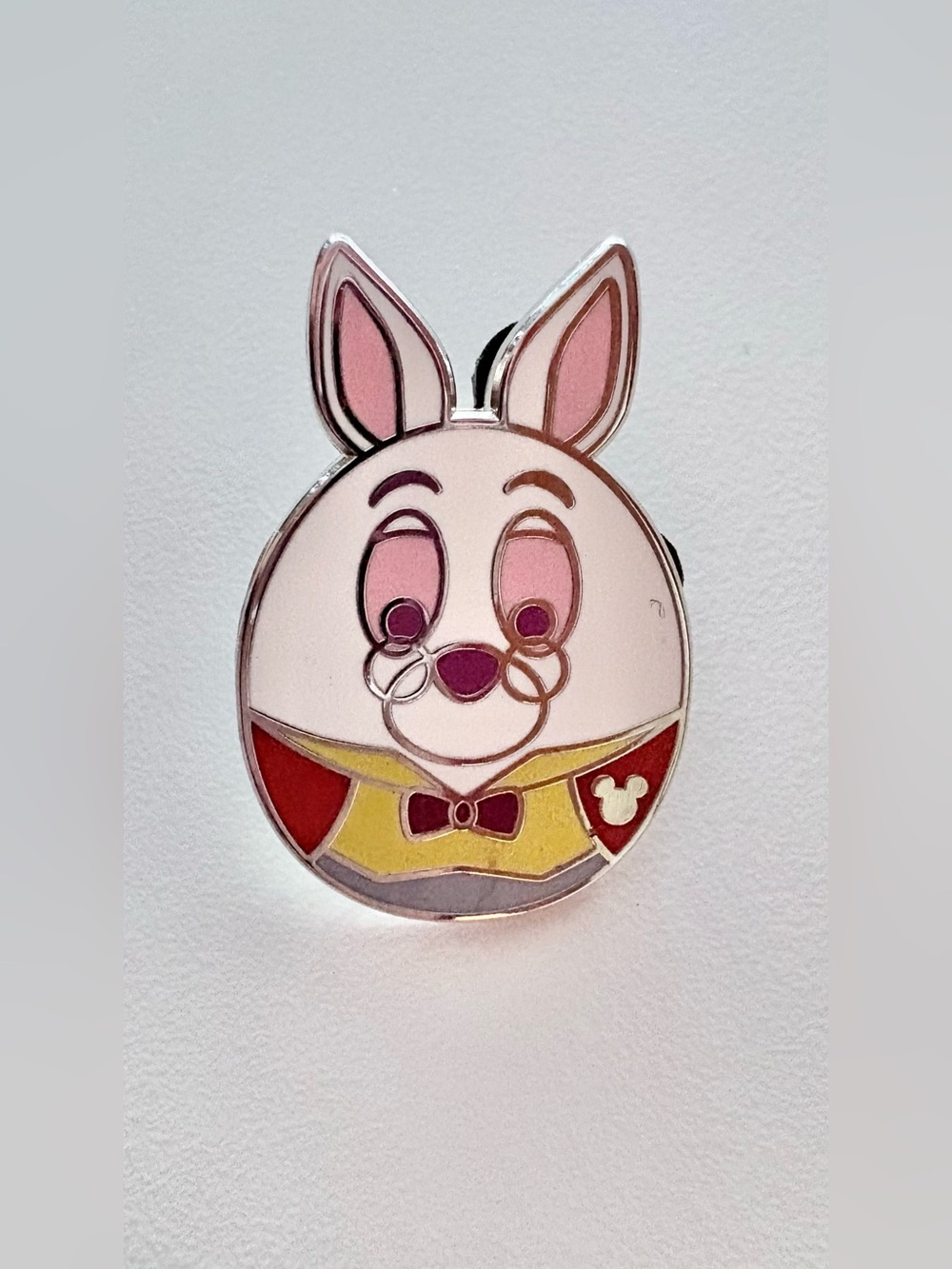 Disney Parks Hidden Disney 2024 White Rabbit Alice and Wonderland Pin Trading
